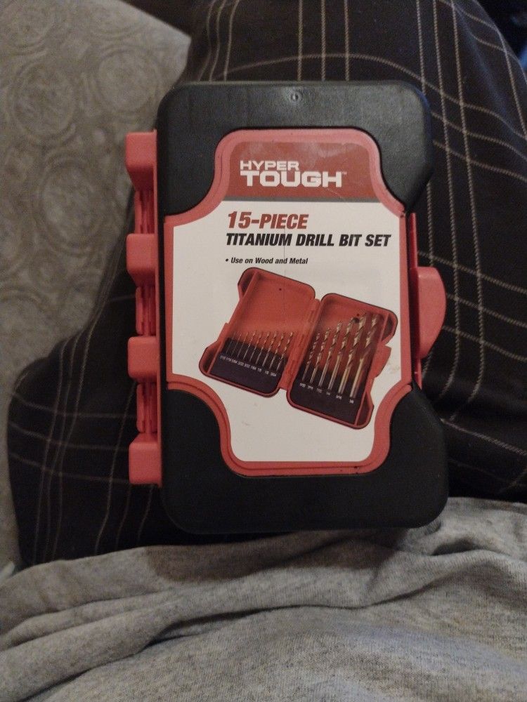 15 PIECE Titanium Drill Bit Set