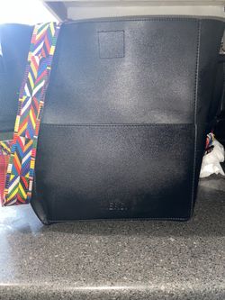 Mersi Black Bucket Bag
