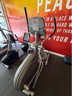 FreeMotion Elliptical