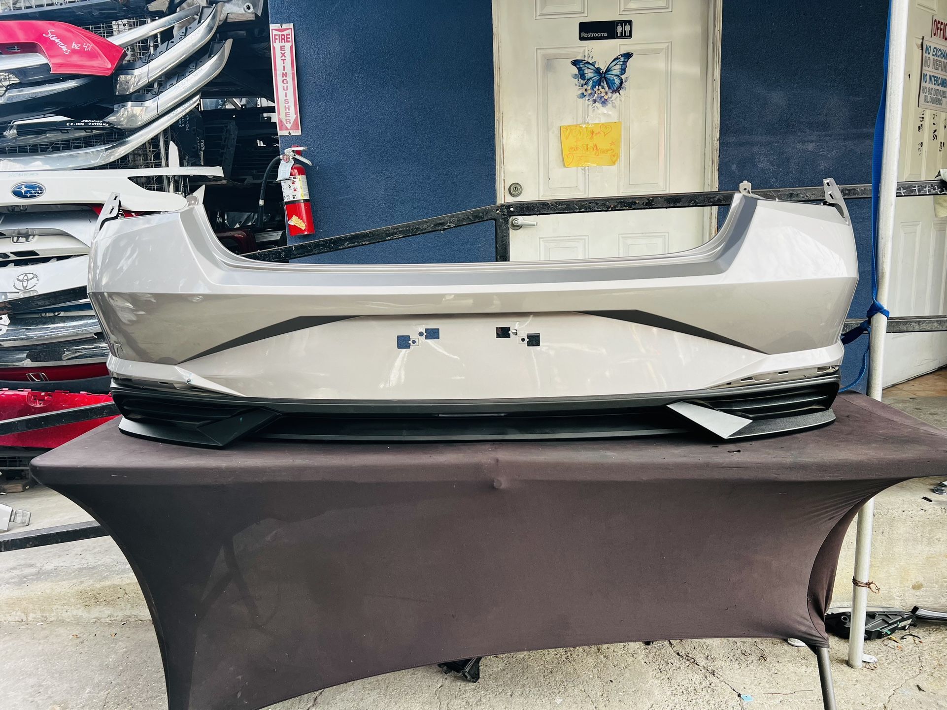 Hyundai Elantra 2021-2023 Rear Bumper Oem
