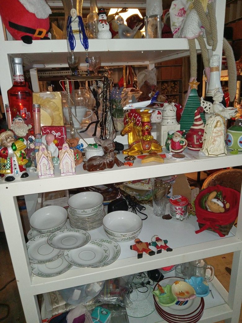 Christmas Decor 5 For 1 Dollar