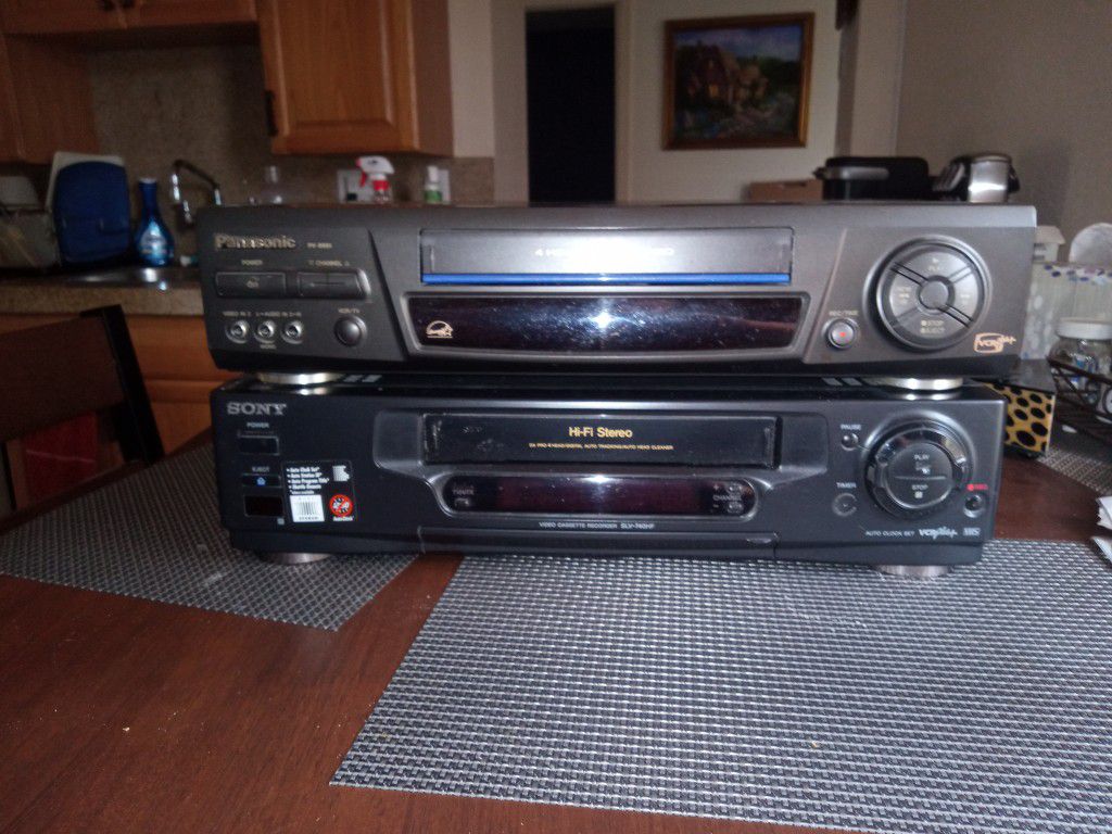 Panasonic And Sony VHS VCR'S - No Remotes