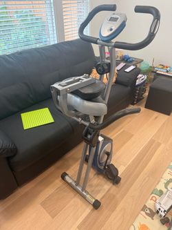 X TERRA Fitness Folding Exercise Bike, 225 LB Weight Capacity