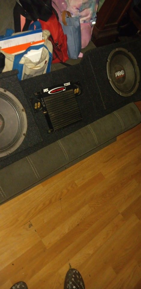 12 In Subs N Mtz Amp