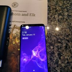 Galaxy S9 PLUS Factory Unlocked 9/10 Condition 