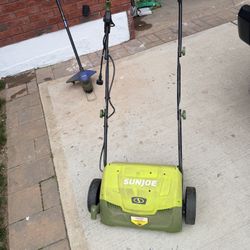 Sun Joe Corded Electric Dethatcher & Scarifier $50