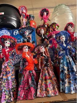 Catrina’s de papel para dia de los muerto! Cada una!