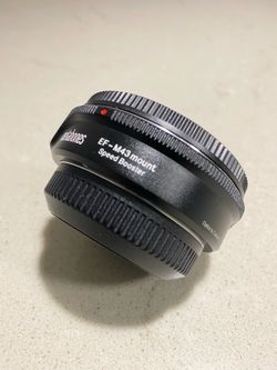 Metabones Speed Booster (Canon EF to Micro Four Thirds)