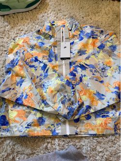 Women’s windbreaker set Nike new with tags
