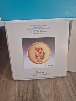 Hummel Goebel Set of 4 1(contact info removed) Annual Collector Plate