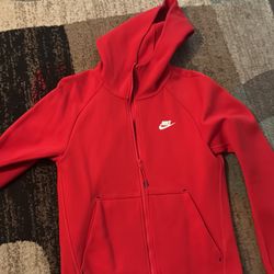Nike Tech Sets