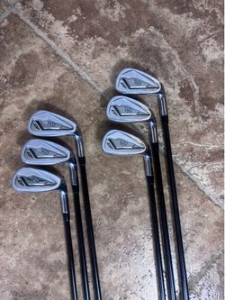 Wilson Staff D7 Forged 5-PW Iron Set – Tensei AV 55 Senior Flex Graphite