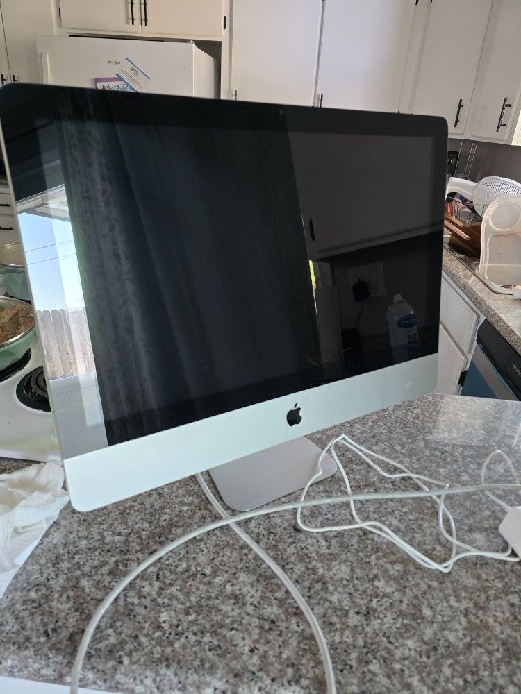 2016 Imac Works Good