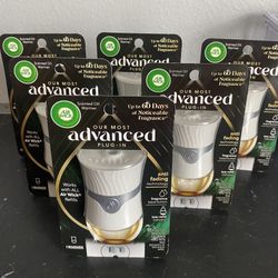 Air Wick  Scented Oil Warmer BUNDLE