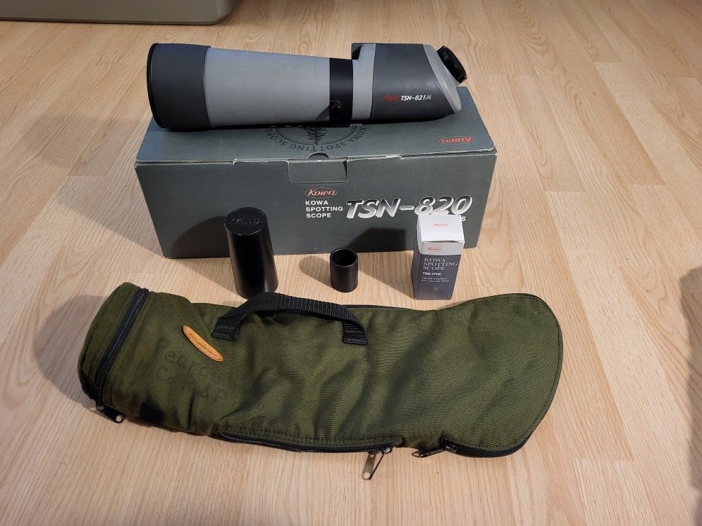 Kowa TSN-821M SPOTTING SCOPE