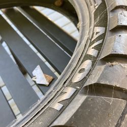 New!  Avon Distanzia Motorcycle Tire