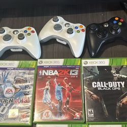 Xbox 360 S Console Bundle with 5 Controllers and 14 Games