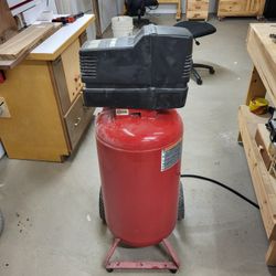 Craftsman 25 Gal Air Compressor 