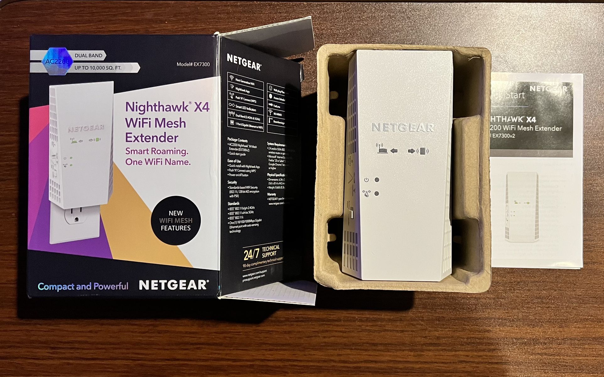 Netgear WiFi Extender (EX7300v2) - Like New!