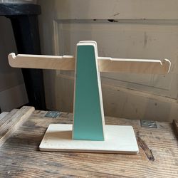 Lovevery Every Which Weigh Scale NO BUCKETS.