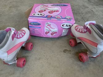 Girl’s Roller Skate Shoes - Beautiful And Clean