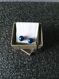 "Honora Cultured Pearls"..Sterling Silver Earrings 