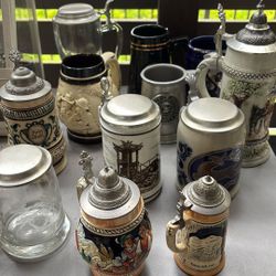 Stein Collection With Reference Book