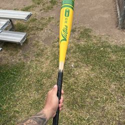 Victus Pencil Bat