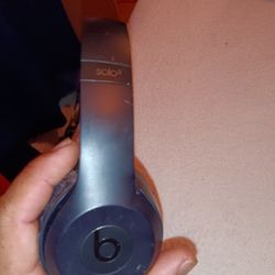 beats solo 3 wireless see the last pic
