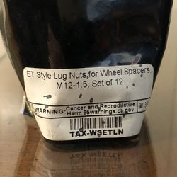 Trail gear extended threaded Lugnuts