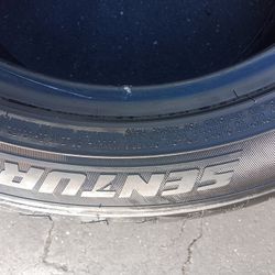 2 Llantas 225 50 R17 Sentury Uhp 