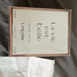 La Vie EST Belle Perfume