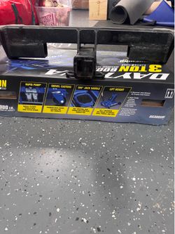 Tow Hit h Receiver