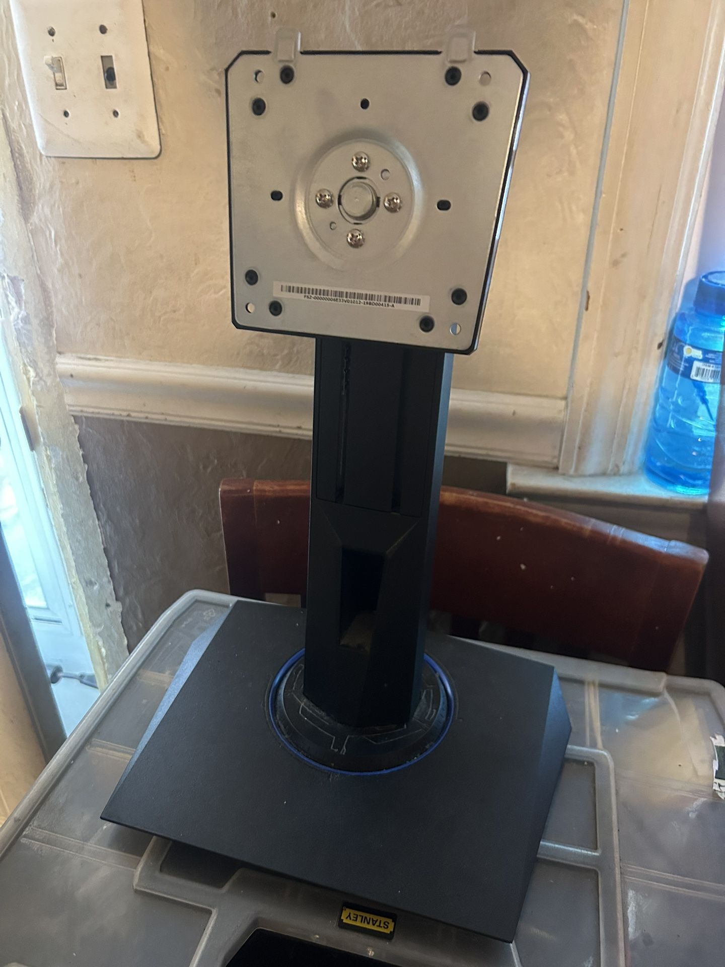 Single Monitor Stand