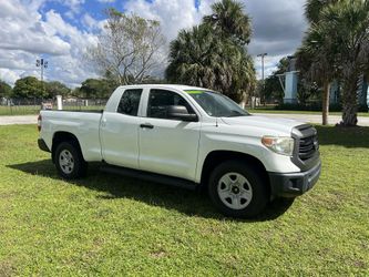 2015 Toyota Tundra