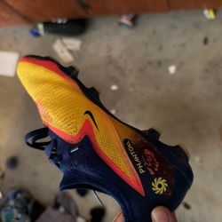 Soccer cleats