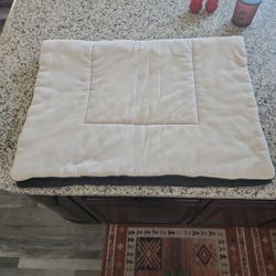 FREE Assorted Dog Supplies - Gate, Blankets, Crate Pads, Bowls, Brushes, Collars, Leashes