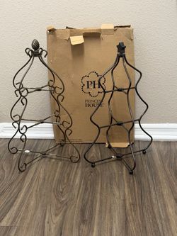 Princess House Metal server Set of 2