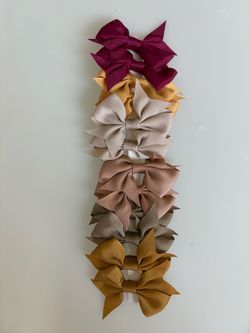 2.5” Bows