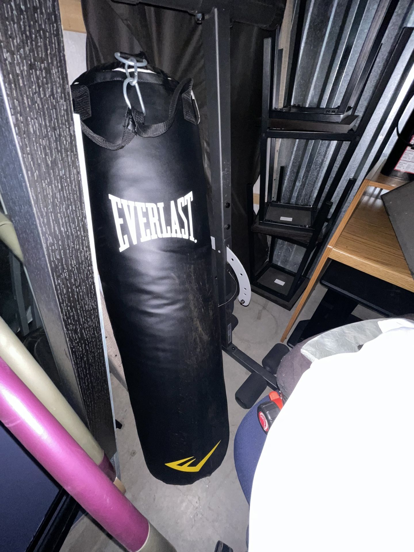 Everlast, Punching Bag And Indoor Stand Like New
