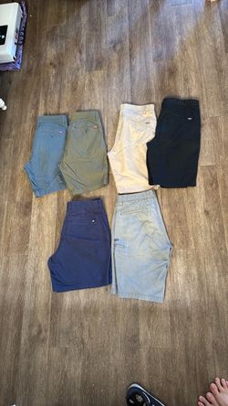Lot of 6 Men's Casual Shorts