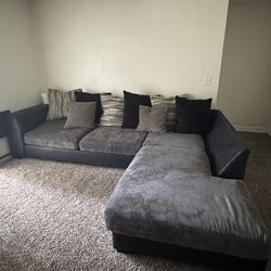 Sectional couch