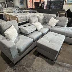 New Gray Light Sectional! w/ ottoman