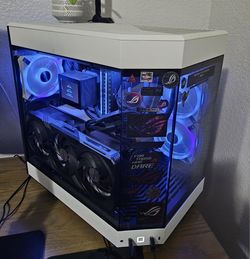 Custom Pc With GeForce RTX 4080 Super, 64 GB Ram,super Clean