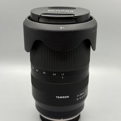 TAMRON 17-70mm F/2.8 Di III-A VC RXD Zoom Lens for Fujifilm