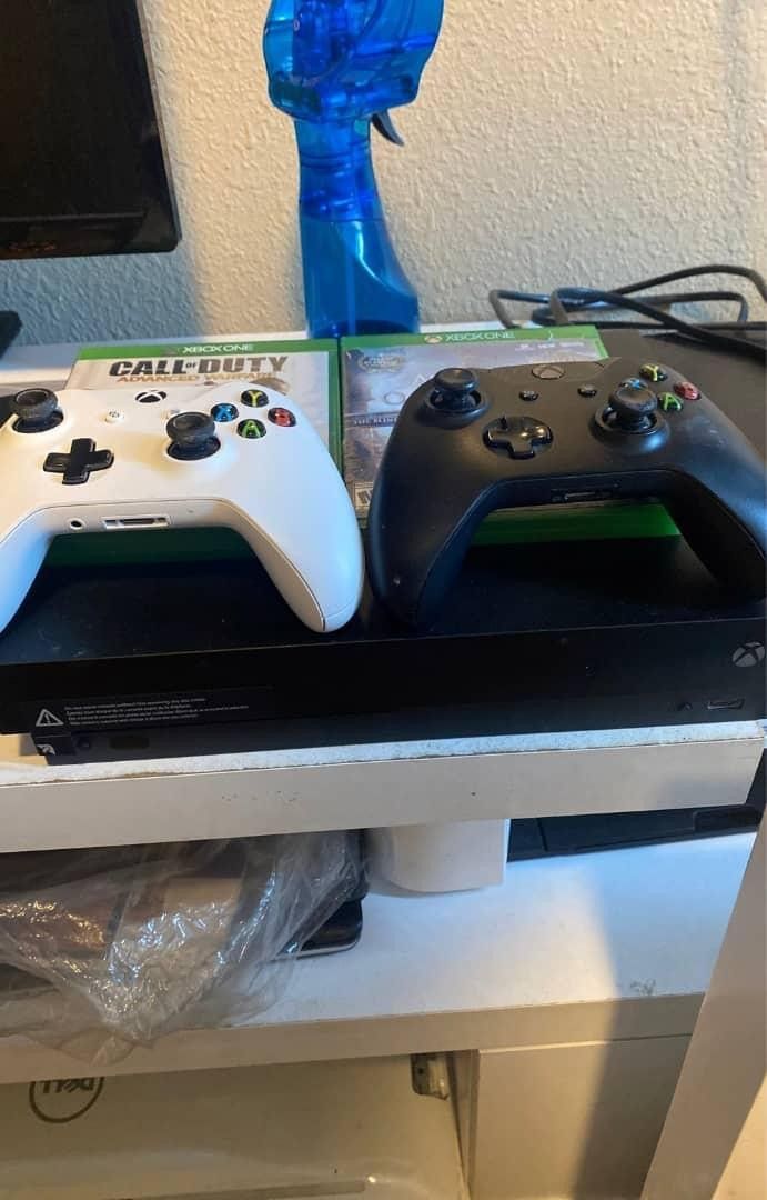 Xbox one X Am giving this  to someone  who first wish me happy wedding anniversary on my cellphone number 314+375+3716