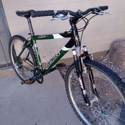 Nice Bike Giant Yukon Se Tires Size 26 Frame Size S 