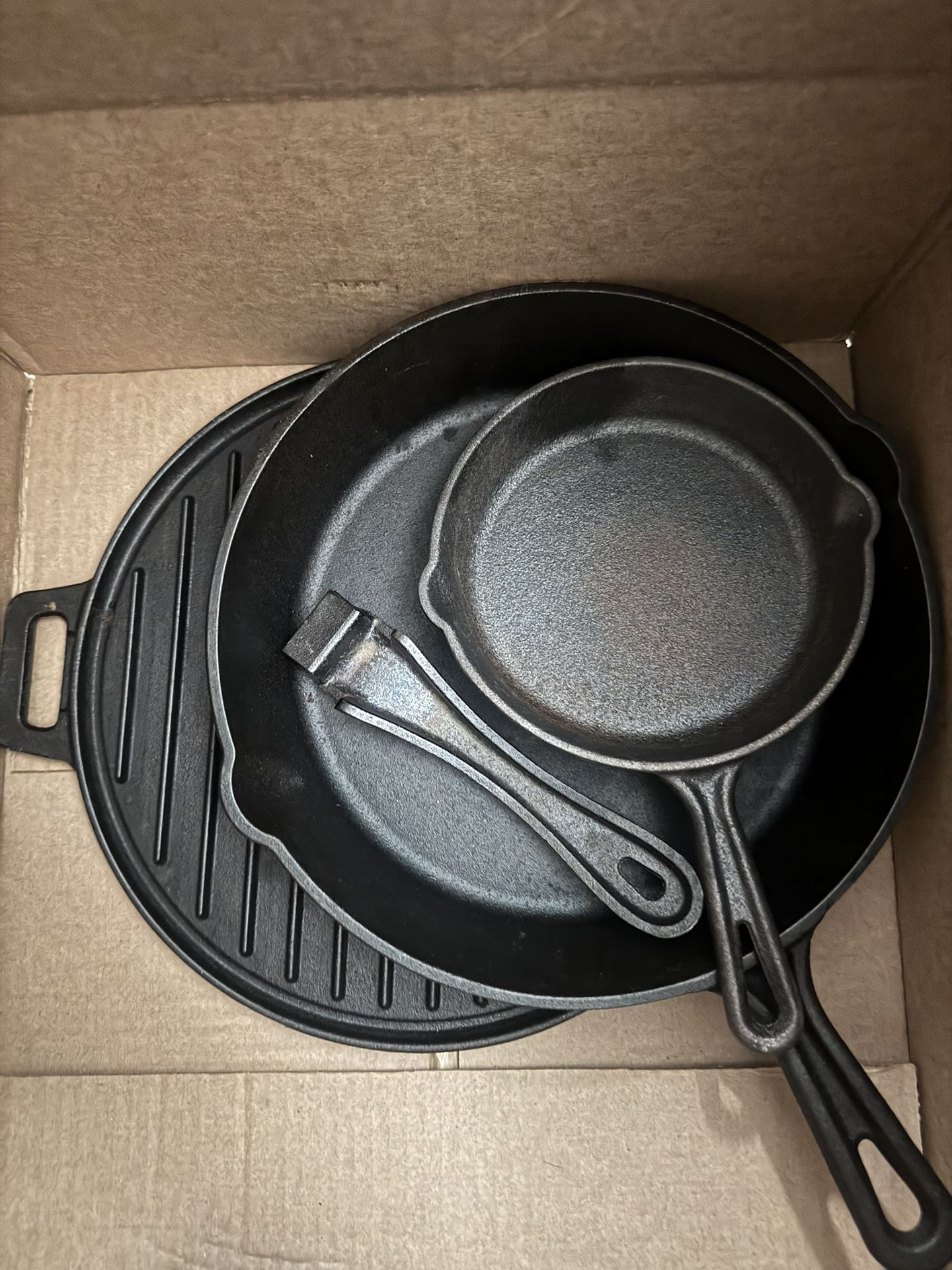 Cast Iron Skillet