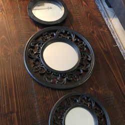 3 Mirrors 