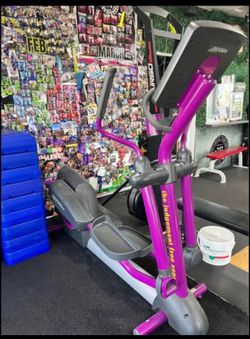 Commercial Grade elliptical